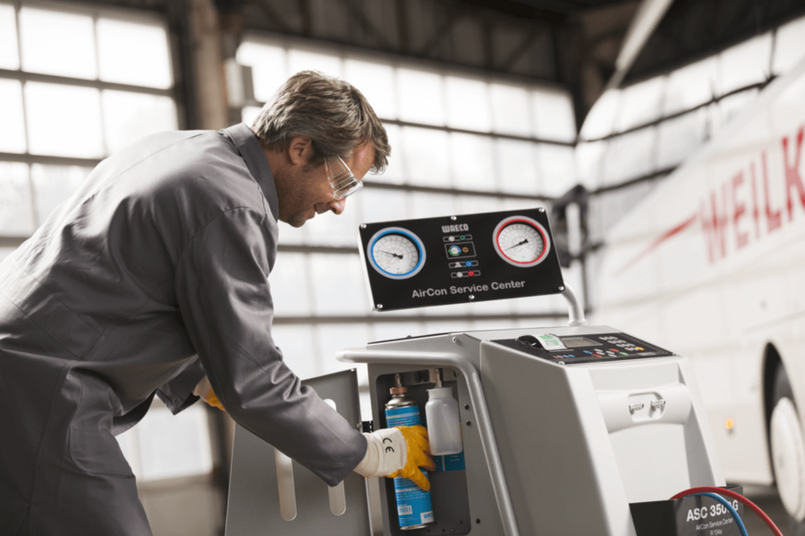 Dometic.Core.BL.Model.Asset?.Title